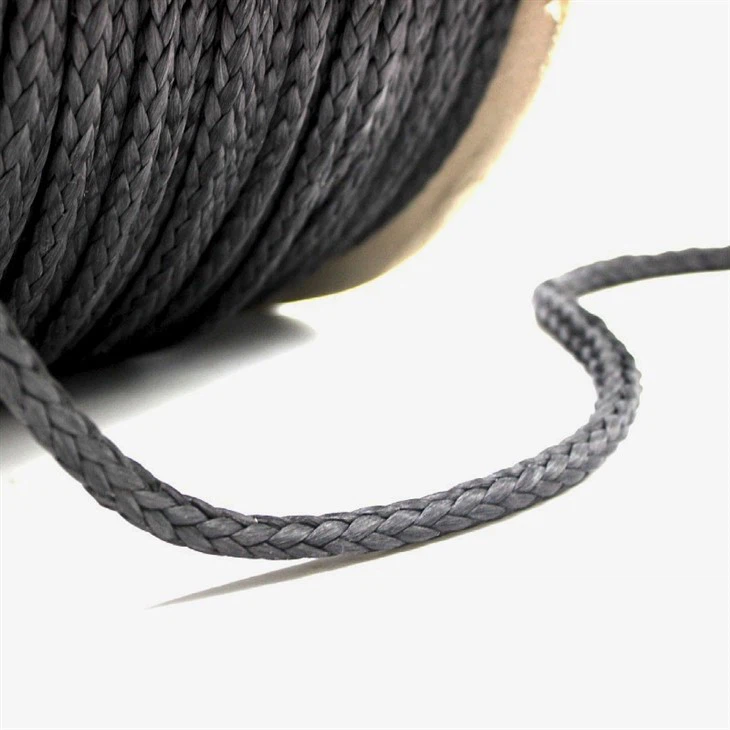Abrasion resistant 12 strand UHMWPE rope